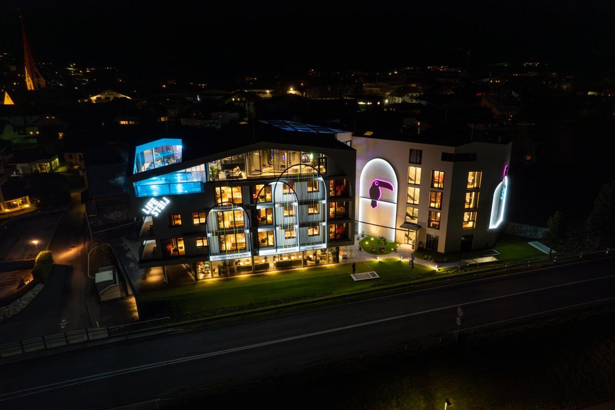 Lifesteil Aparthotel Umhausen Exterior foto