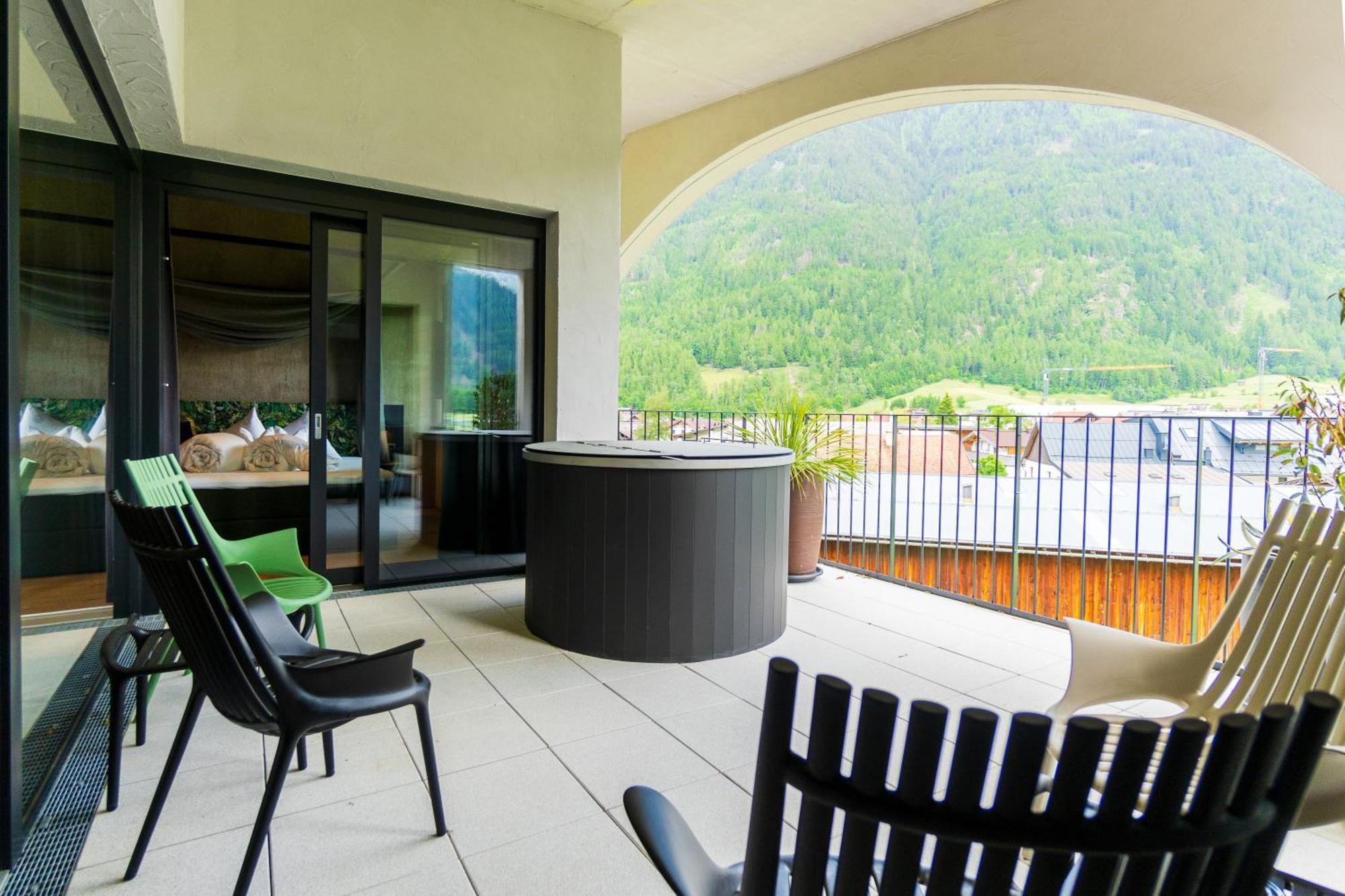 Lifesteil Aparthotel Umhausen Exterior foto